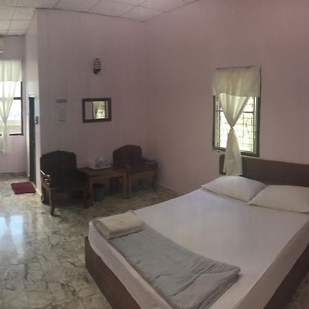 99 Inn Hotel Pak Chong Екстериор снимка