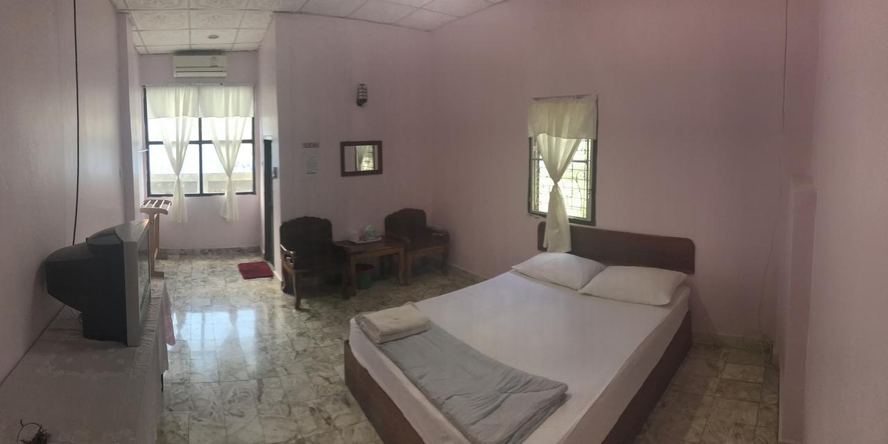 99 Inn Hotel Pak Chong Екстериор снимка