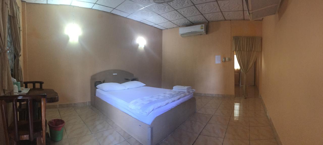 99 Inn Hotel Pak Chong Екстериор снимка